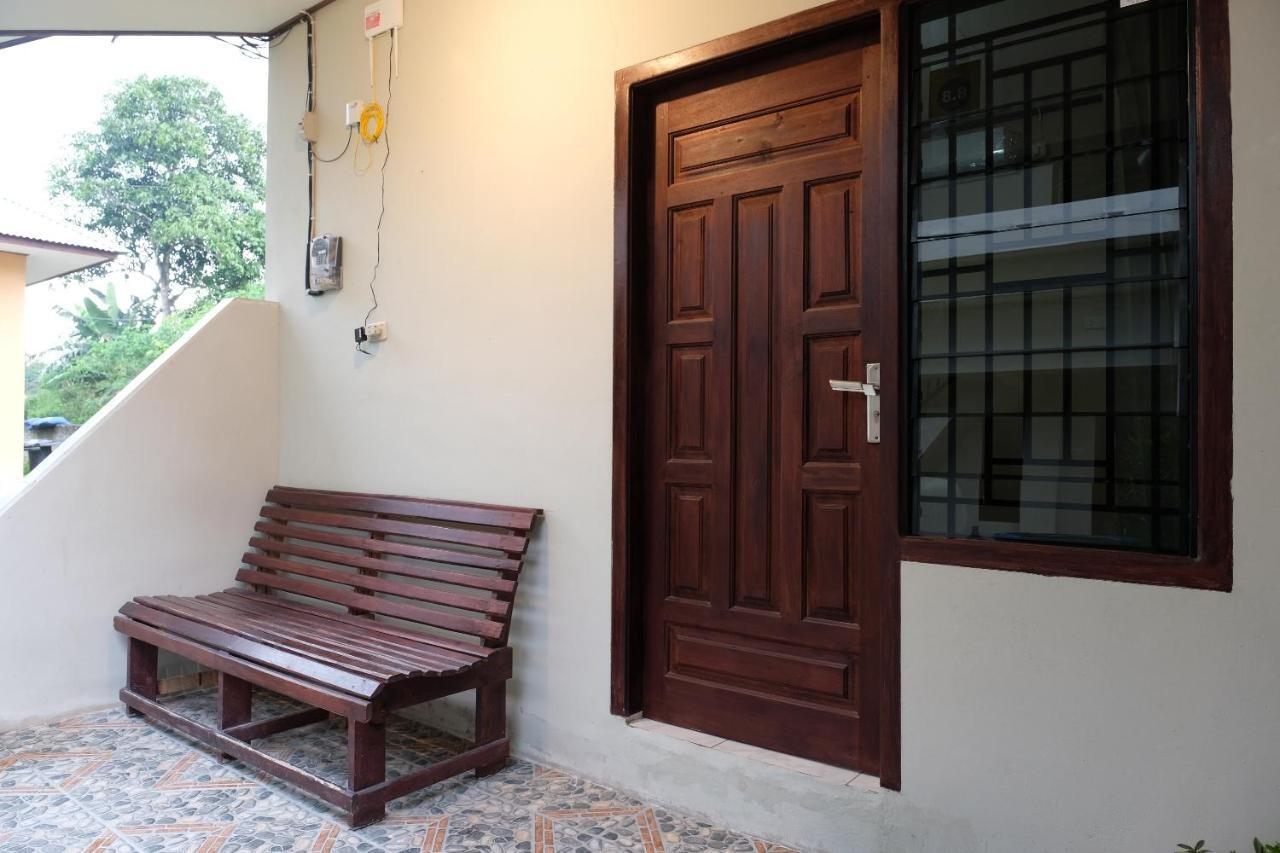 Oyo 1851 Homestay Joss Tanjungbinga Bagian luar foto