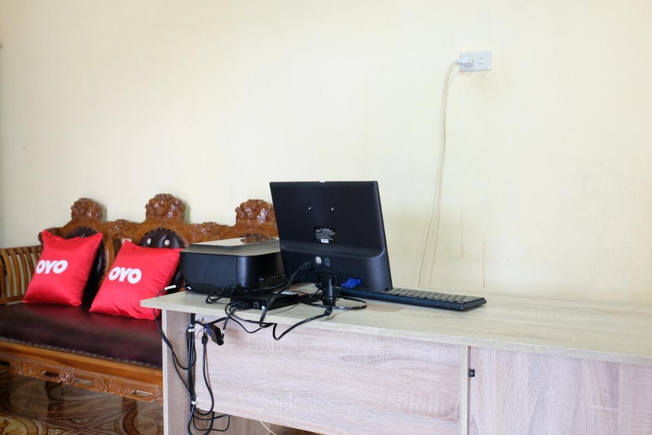 Oyo 1851 Homestay Joss Tanjungbinga Bagian luar foto